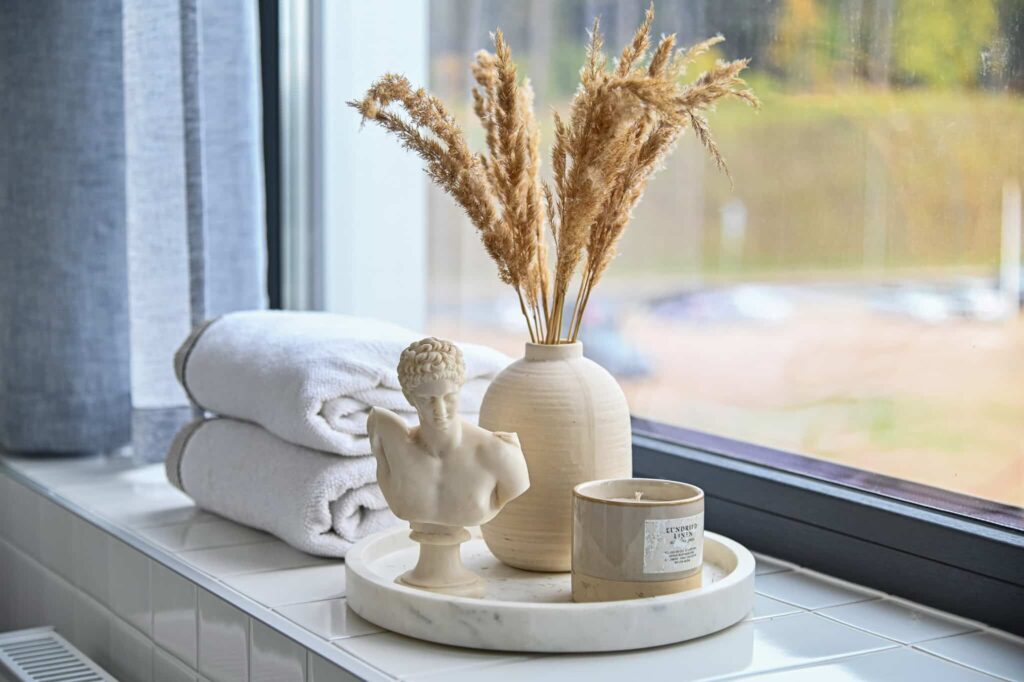 Details of colving room